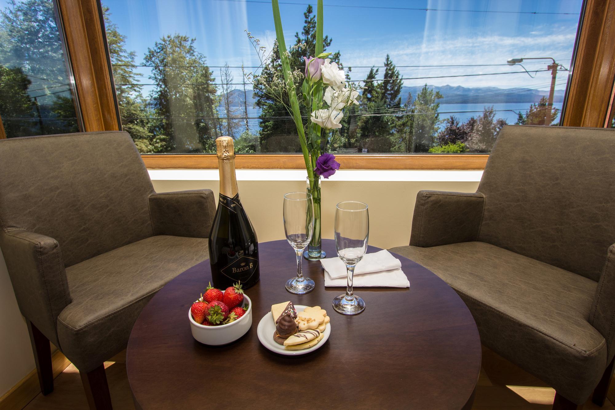 Los Robles Apart&Spa San Carlos de Bariloche Exterior foto